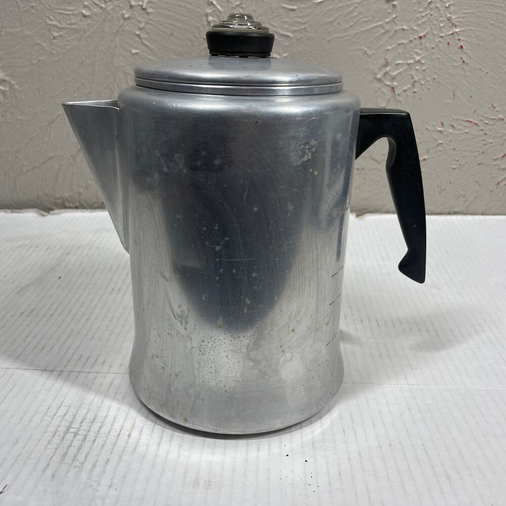 Vintage‎ Mirro Aluminum M-0814 Campfire Stove Top Percolator Coffee Pot